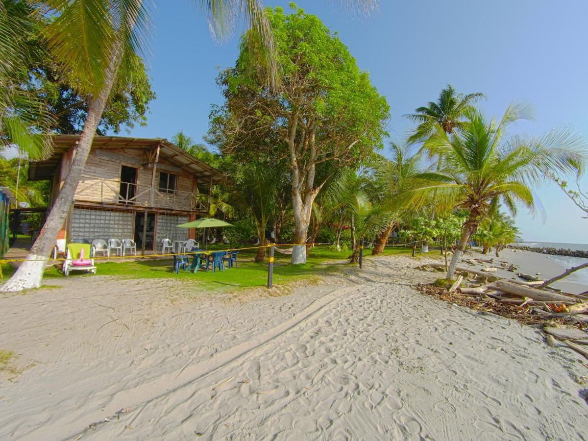 Las Cabanas De Mario Necoclí Exterior foto